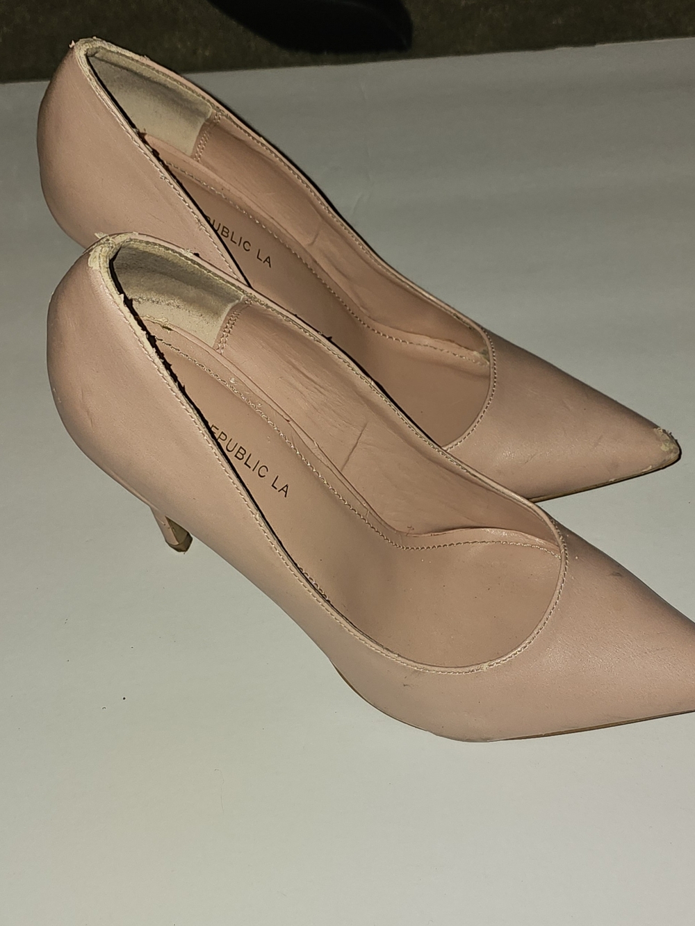 Women’s Blush Pointed-Toe Kitten Heel Pumps Size 10